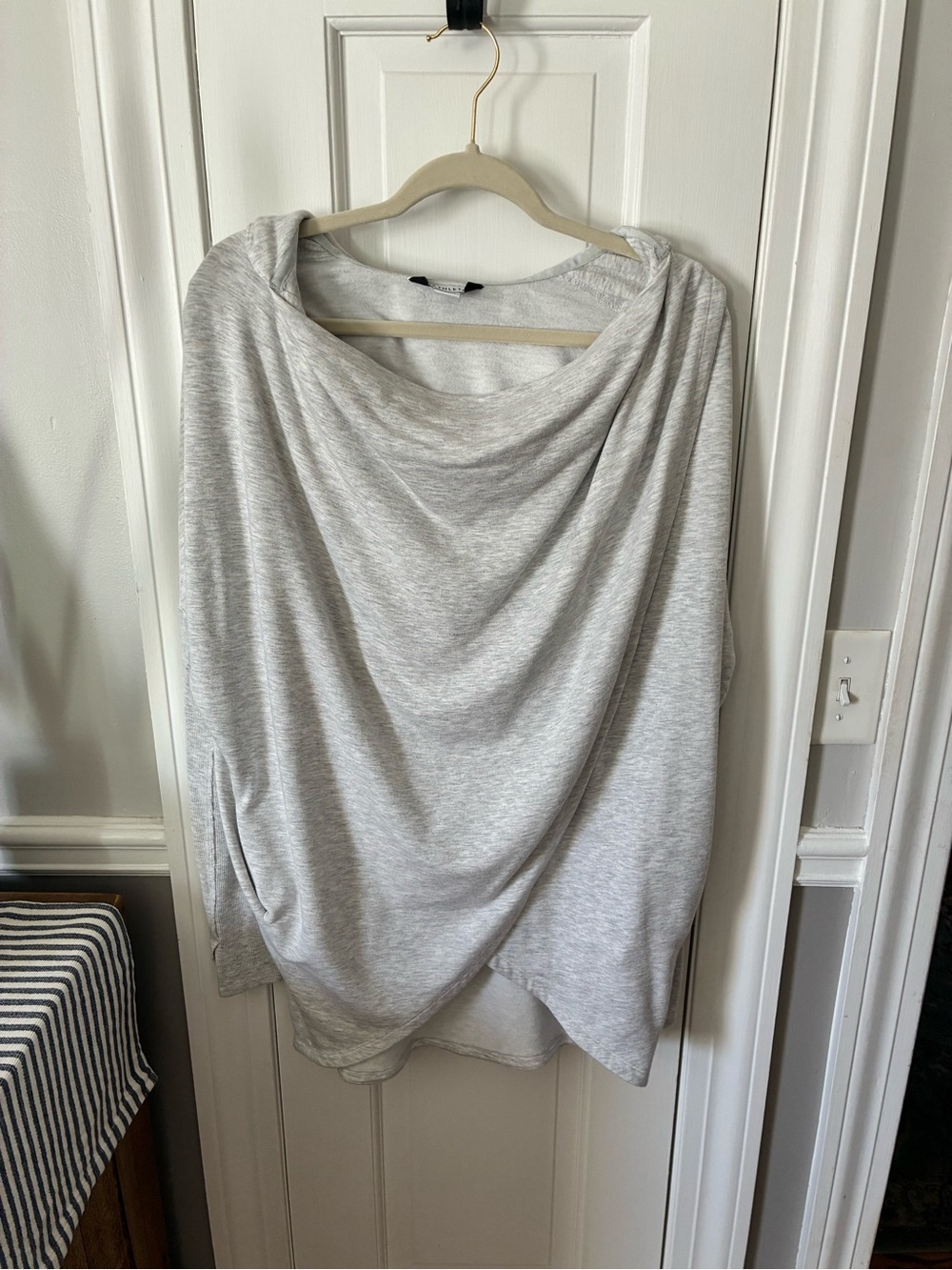 Light Gray Draped Women’s Top Athleta
